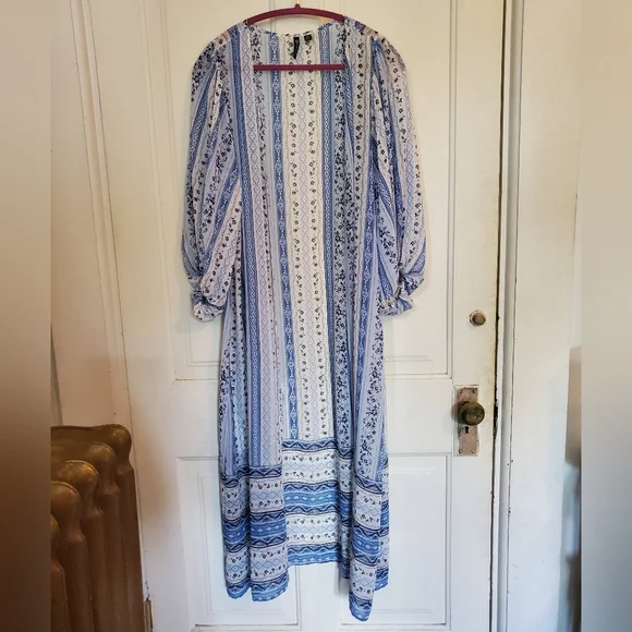 Versona Blue Floral Sheer Open Front Duster Coverup - Picture 1 of 7